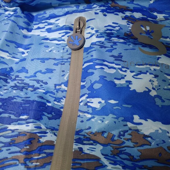 Geckobrands 30L Endeavor Waterproof Lightweight Backpack Ocean Geckoflage NEW - Picture 6 of 13